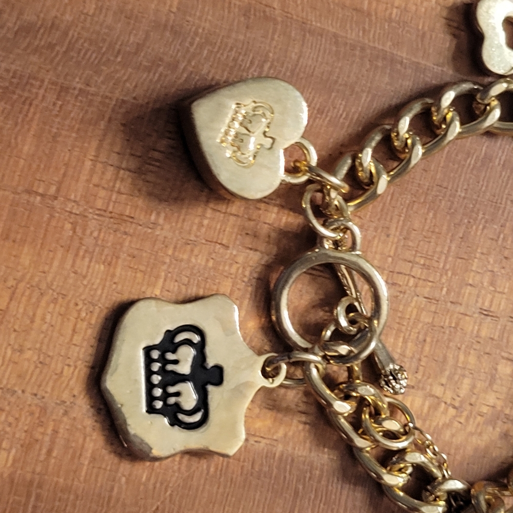 Juicy Couture RARE Limited Edition Charm Bracelet! - Picture 3 of 11